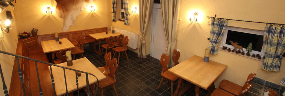 קאסל Design-Konferenzhotel & Restaurant Steinernes Schweinchen מראה חיצוני תמונה