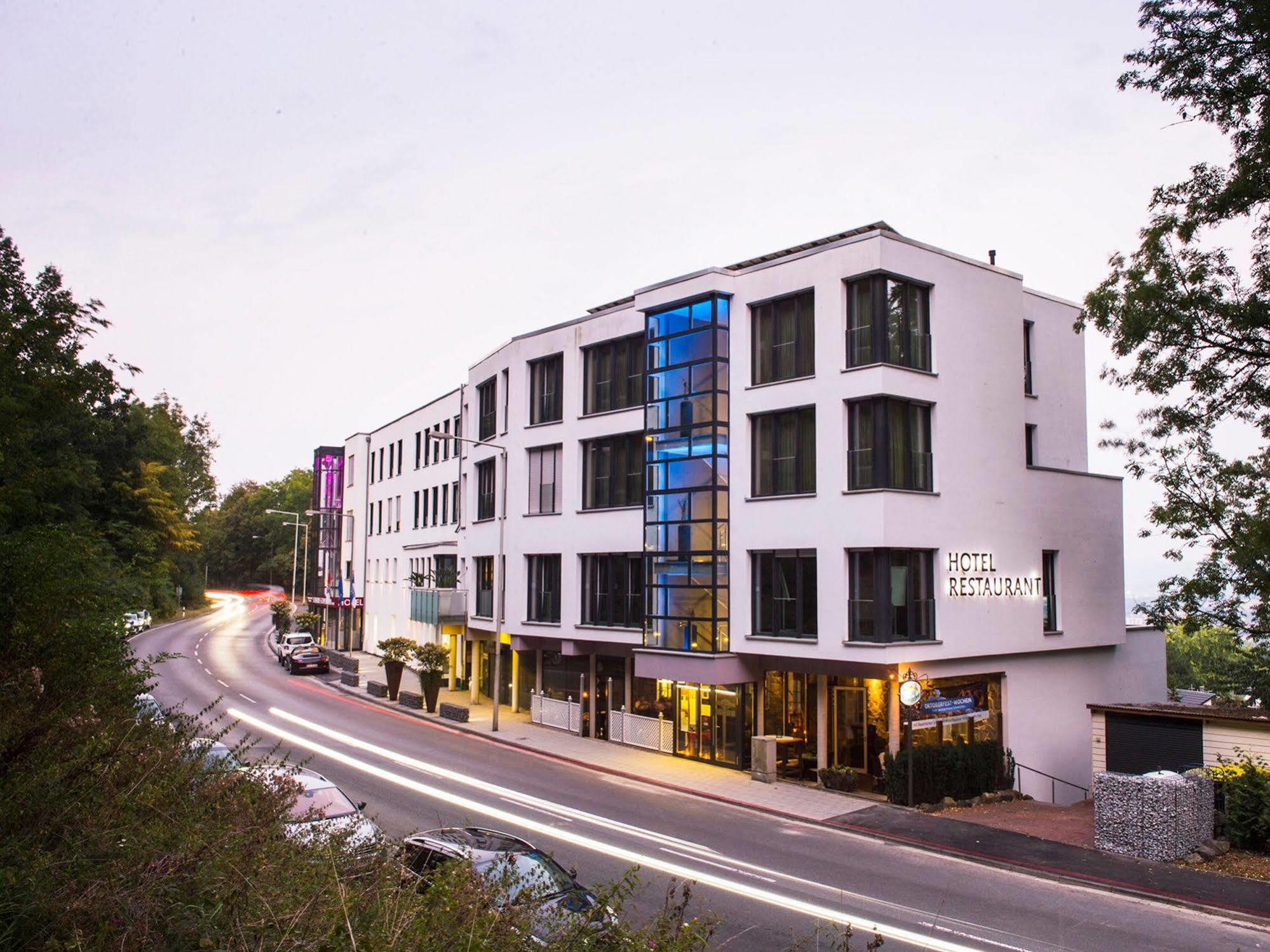 קאסל Design-Konferenzhotel & Restaurant Steinernes Schweinchen מראה חיצוני תמונה