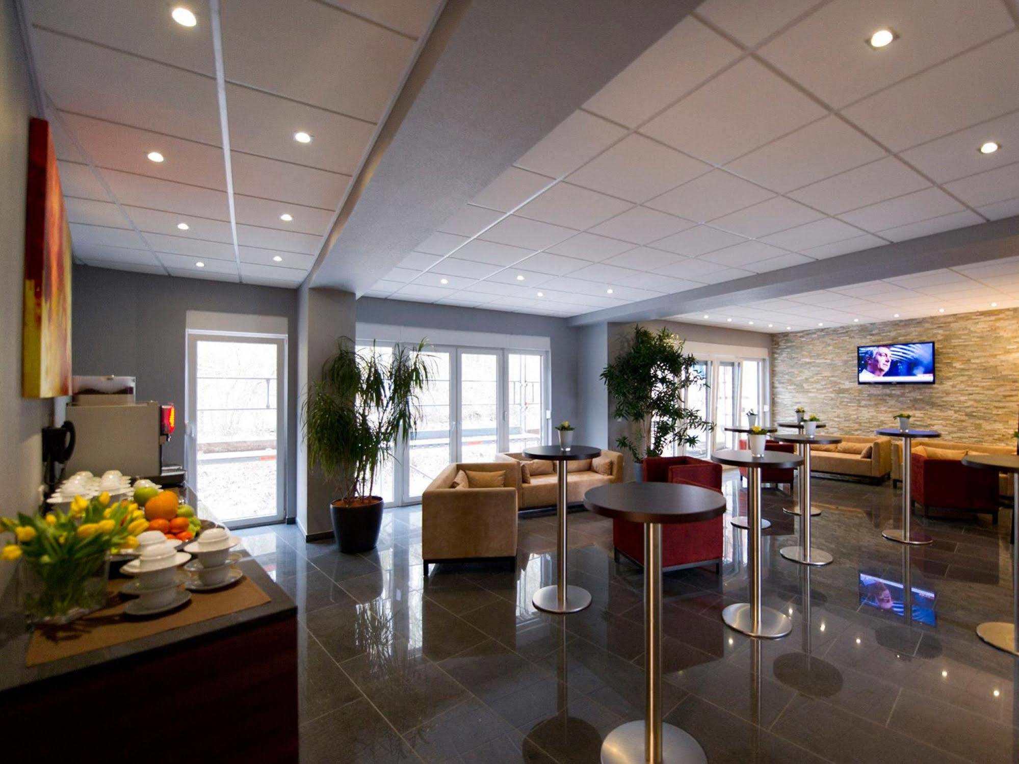 קאסל Design-Konferenzhotel & Restaurant Steinernes Schweinchen מראה חיצוני תמונה